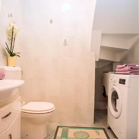 Apartment Ribnjak Seka Omis