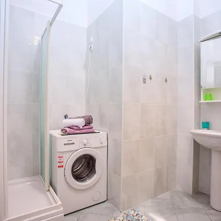Apartment Ribnjak Seka Omis
